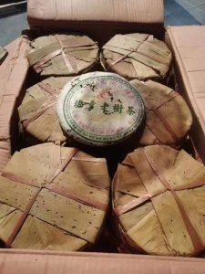 Chinese Puerh tea cake aging