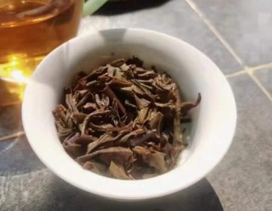 2006 Banzhang Tea Liquor - Color and Clarity